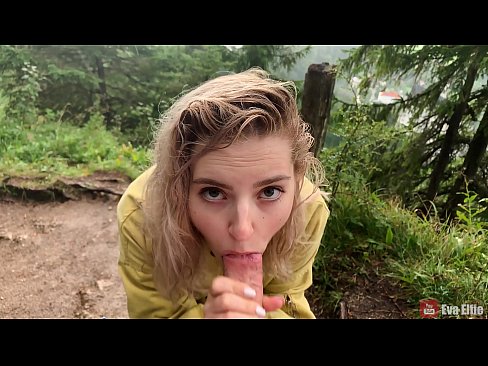 ❤️ Κορίτσι καταπίνει σπέρμα μετά από μια δημόσια πίπα - Eva Elfi ❤ Πόρνο fb ️